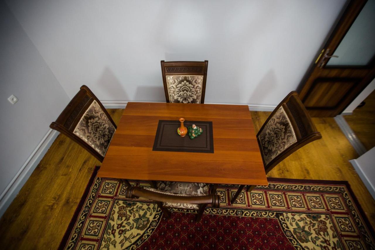 The Traveler'S Apartment Samarcande Extérieur photo